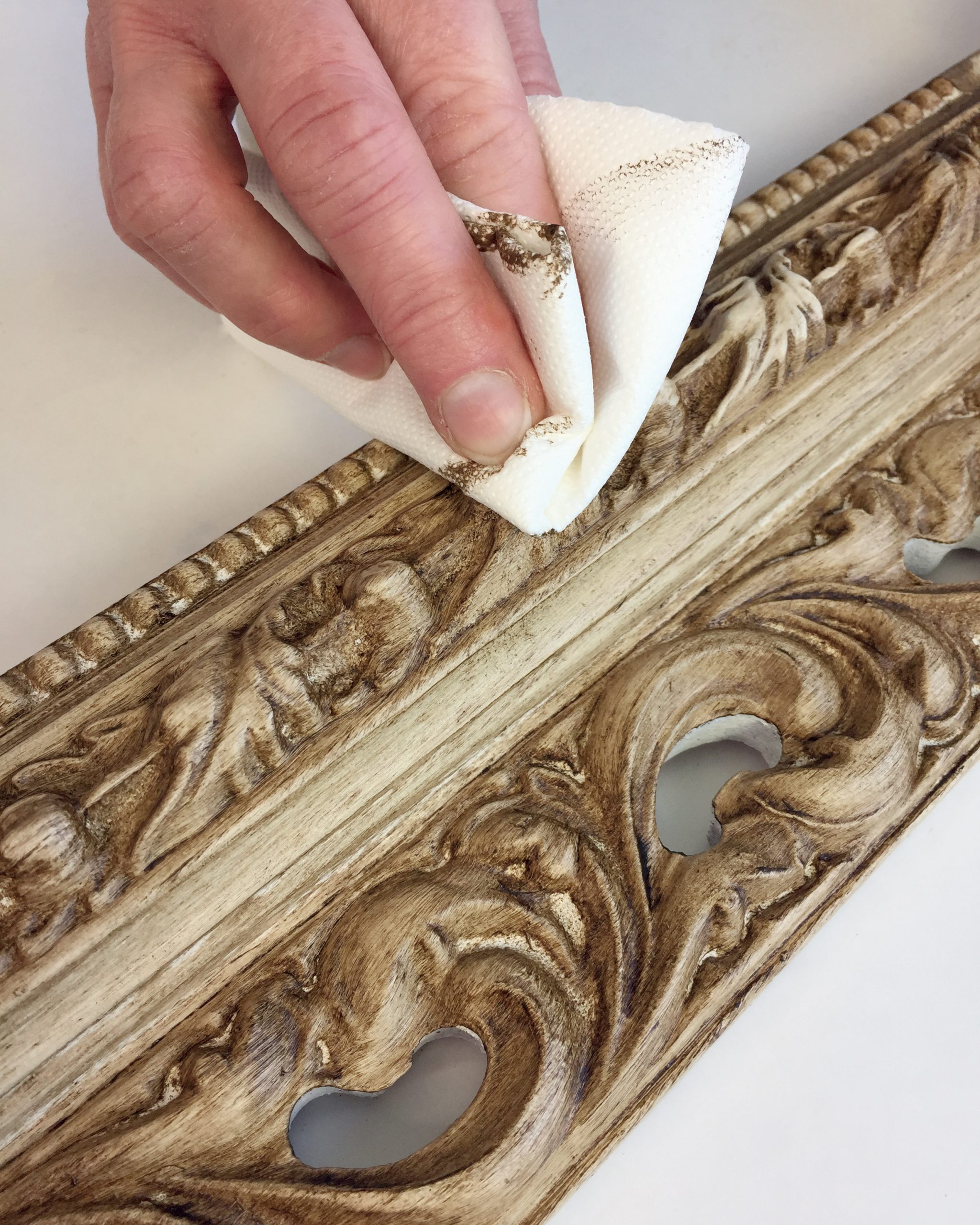 fleur-varnishes-and-waxes-cera-anticante-antikwachs image 3