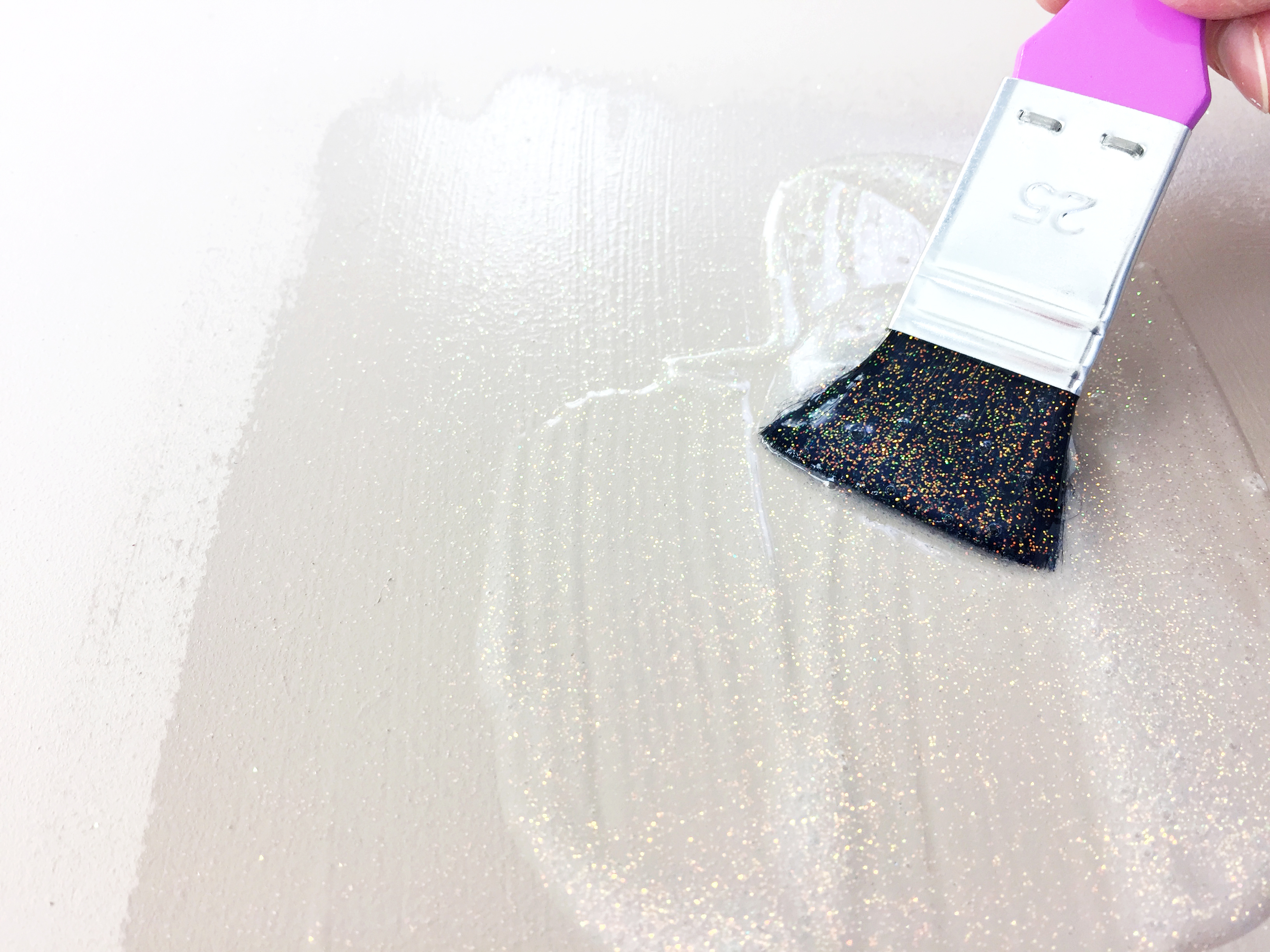 fleur-varnishes-angel-glitter-glitzerlack-transparent image 3