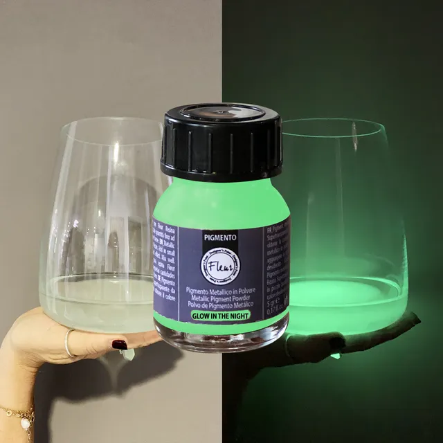 fleur-super-clear-resin-pigment-fotolumineszent-5g-glow image 1